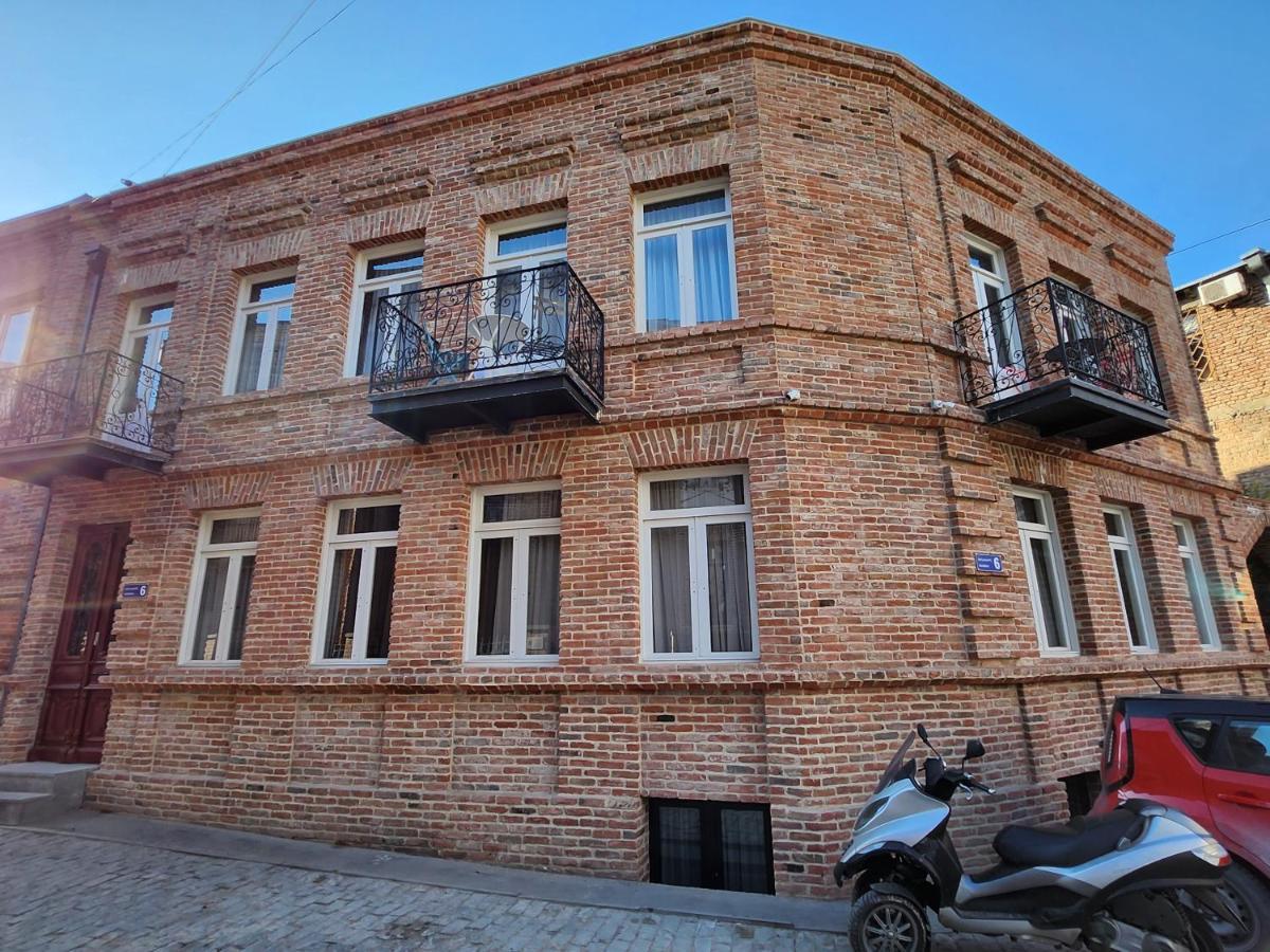 Old Gold Anteon Apartment Tbilisi Exterior photo