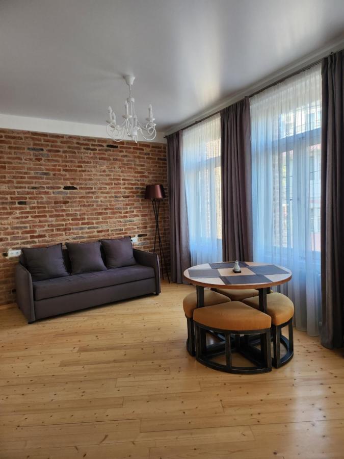 Old Gold Anteon Apartment Tbilisi Exterior photo