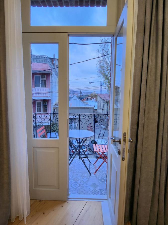 Old Gold Anteon Apartment Tbilisi Exterior photo