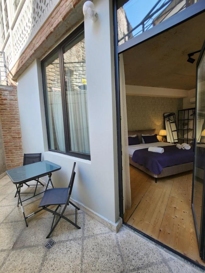 Old Gold Anteon Apartment Tbilisi Exterior photo