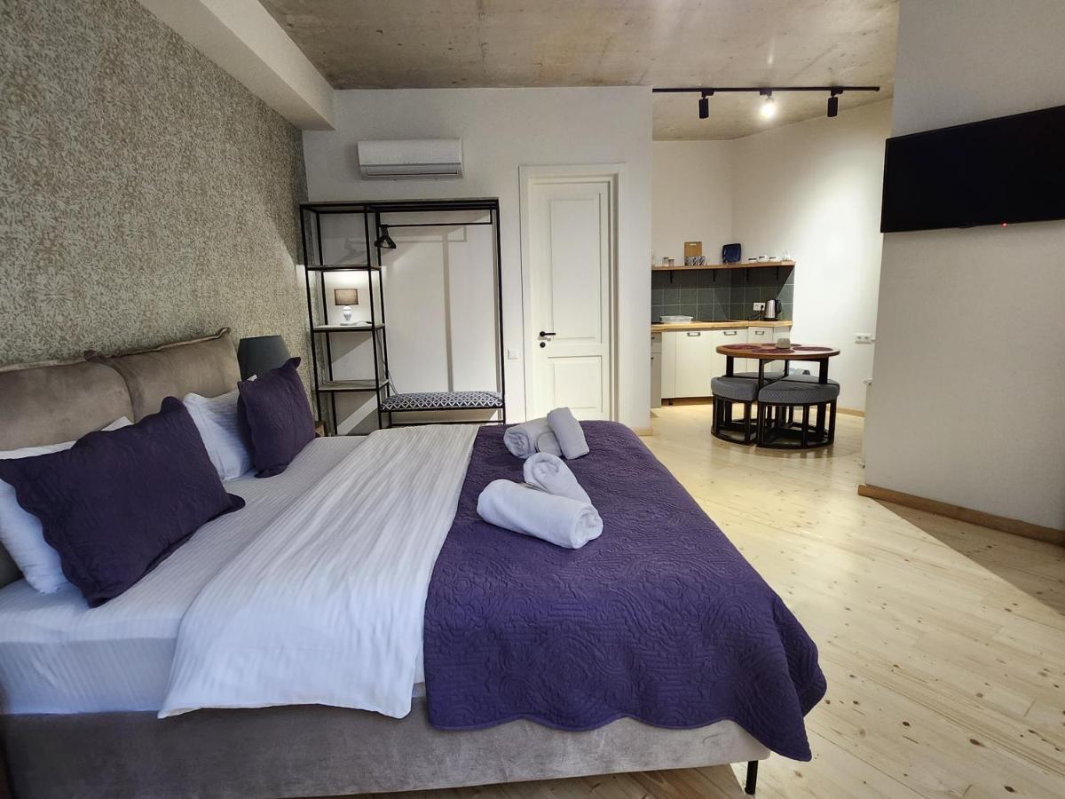 Old Gold Anteon Apartment Tbilisi Exterior photo